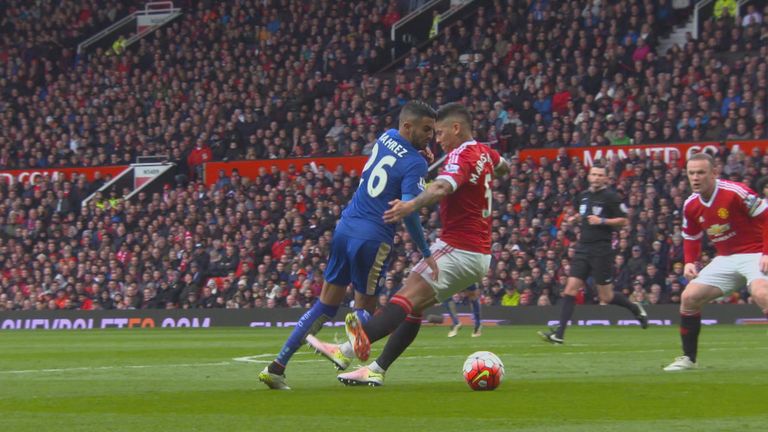 Gallagher says Leicester should have been awarded a penalty for this foul from Rojo on Mahrez.