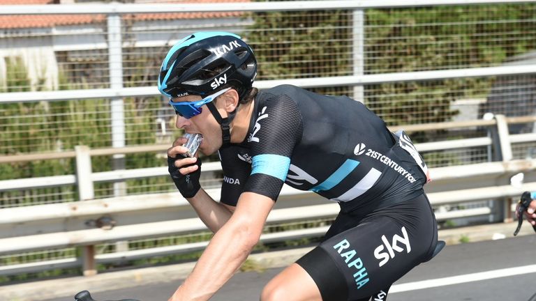 Mikel Landa enjoyed a rice cake midway through the stage