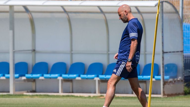 Maccabi Tel Aviv football club's head coach, Dutch Peter Bosz leads a training session on May 19, 2016 at the Maccabi Tel Aviv training ground in south Tel