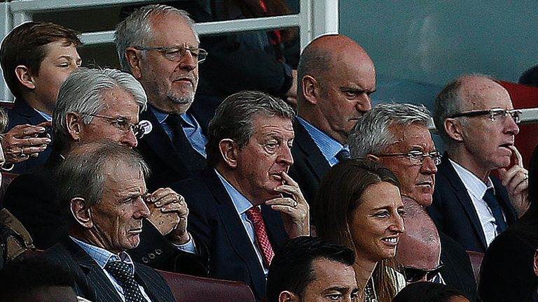 England manager Roy Hodgson (C) watches during the English Premier League football match between Arsenal and Aston Villa at the Emirates Stadium in London 