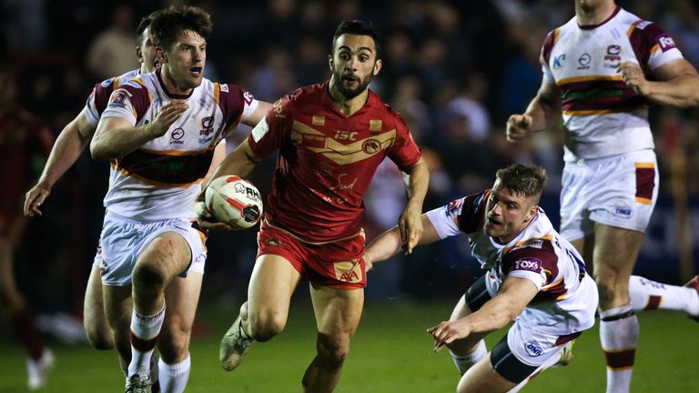 Eloi Pelissier makes a break against Batley