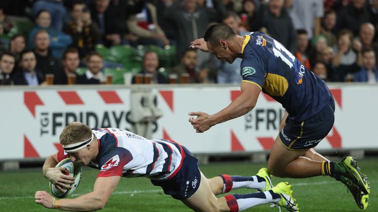 Reece Hodge scores a try against the Brumbies