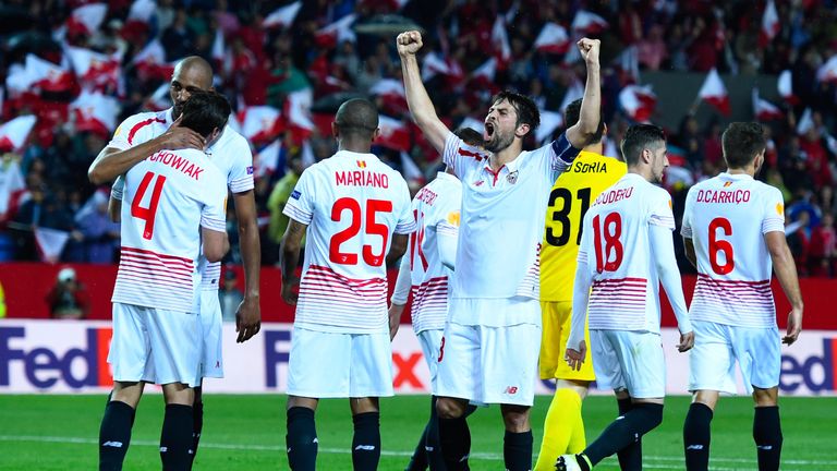 SEVILLE, SPAIN - MAY 05:  Jorge Andujar Moreno 'Coke' of Sevilla FC celebrates after defeating Shakhtar Donetsk during the UEFA Europa League Semi Final se