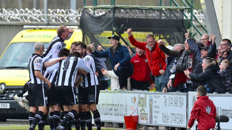 St Mirren's Lewis Morgan celebrates after making it 2-2 against Rangers