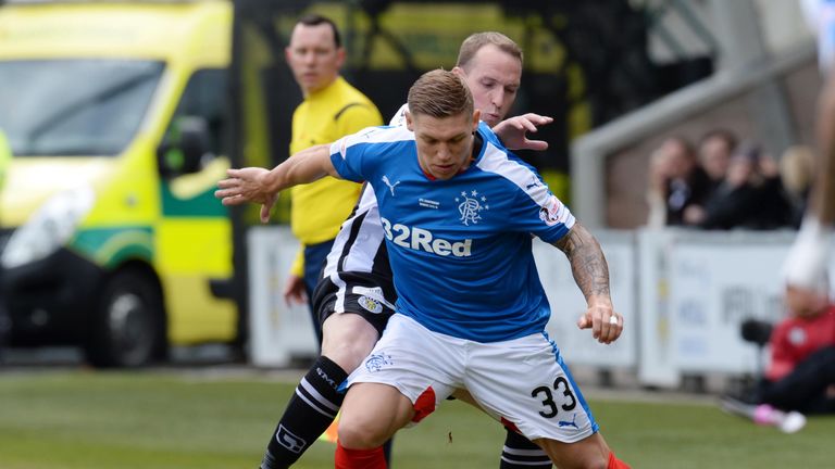 Martyn Waghorn holds off Andy Webster