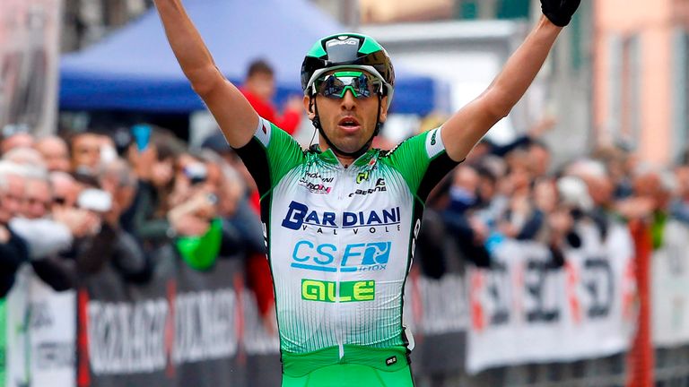 Stefano Pirazzi (Bardiani - CSF) wins Stage 4 of the 2016 Coppi and Bartali Week