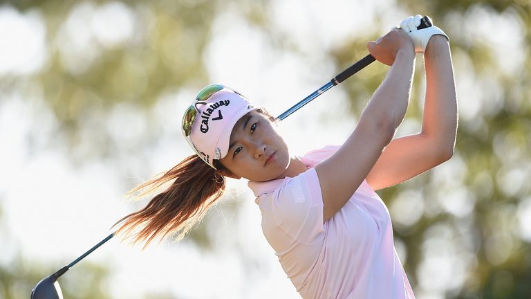 GOLD COAST, AUSTRALIA - FEBRUARY 25: Su oh of Australia hits her tee shot during day one of the RACV Ladies Masters at Royal Pines Resort on February 25, 2