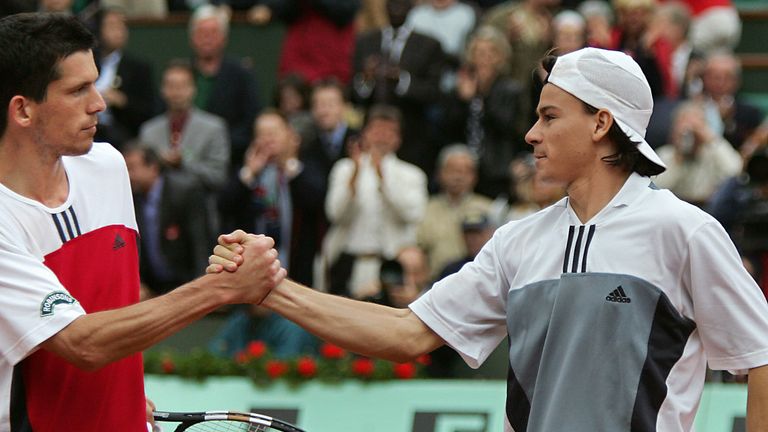 Henman made the French Open semi-final in 2004 and believes Murray can go all the way