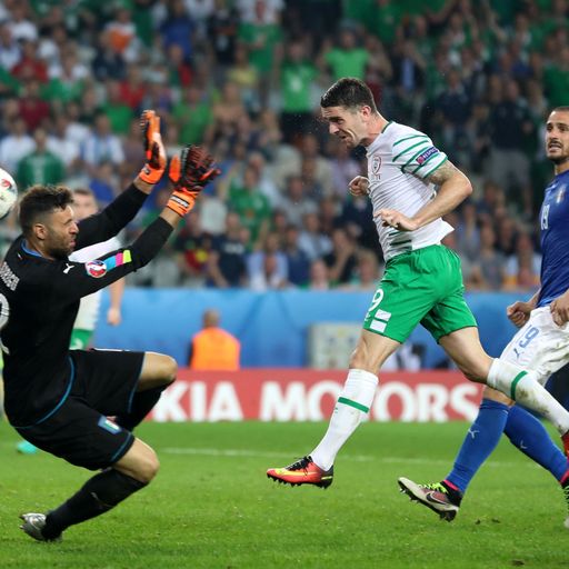 Ireland stun Italy