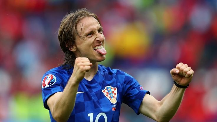 L'esultanza di Luka Modric. E' stato lui il migliore in campo di Turchia-Croazia (Getty)