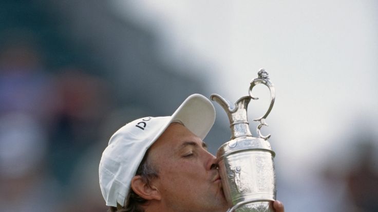 American golfer Tom Lehman wins the British Open at the Royal Lytham & St Annes Golf Club in Lancashire, UK, 21st July 1996.  (Photo by David Cannon/Getty 