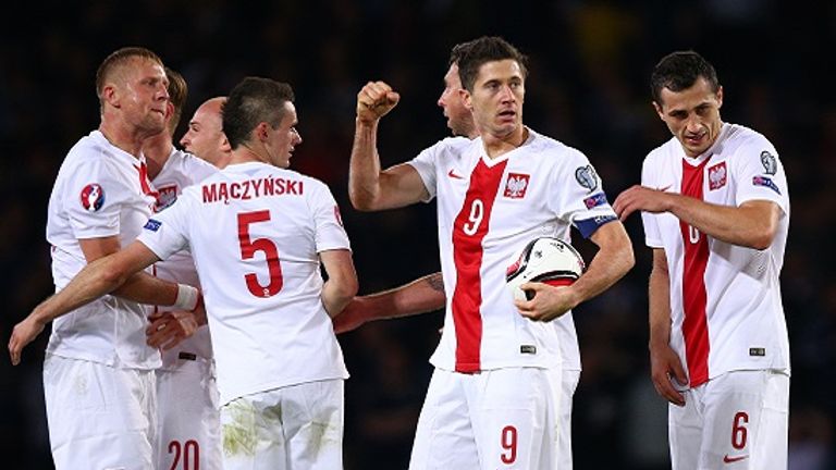 Robert Lewandowski guida la spedizione della Polonia a Euro 2016 (Foto Getty)