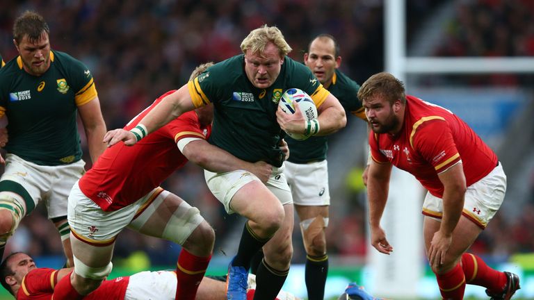 LONDON, ENGLAND - OCTOBER 17:  Adriaan Strauss of South Africa makes a break during the 2015 Rugby World Cup Quarter Final match between South Africa and W