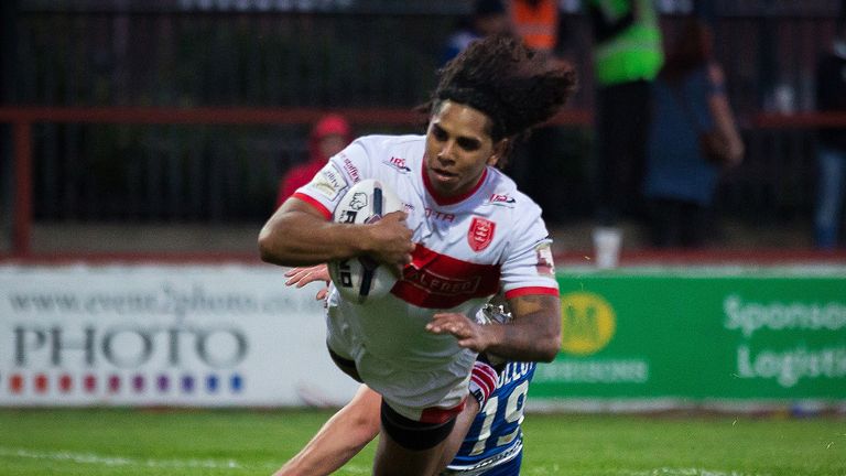 Wakefield Trinity Wildcats v Hull KR - Rapid Solicitors Stadium, Wakefield, England - Hull KR's Albert Kelly scores a try. 