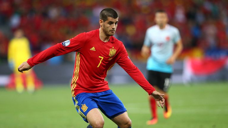 NICE, FRANCE - JUNE 17:  Alvaro Morata of Spain in action during the UEFA EURO 2016 Group D match between Spain and Turkey at Allianz Riviera Stadium on Ju