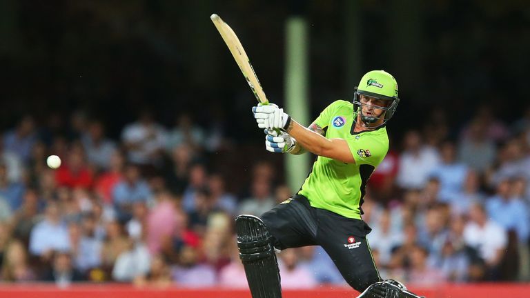 Cameron Delport in Big Bash action for the Sydney Thunder 