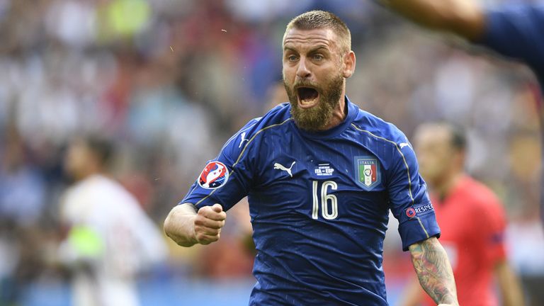 Italy's midfielder Daniele De Rossi reacts during Euro 2016 round of 16 football match between Italy and Spain at the Stade de France stadium in Saint-Deni