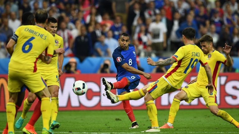 Dimitri Payet (C) scores the winner in France's 2-1 victory over Romania at Stade de France