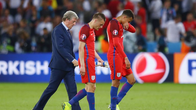 Roy Hodgson, Jamie Vardy and Dele Alli frustrated in  Saint-Etienne