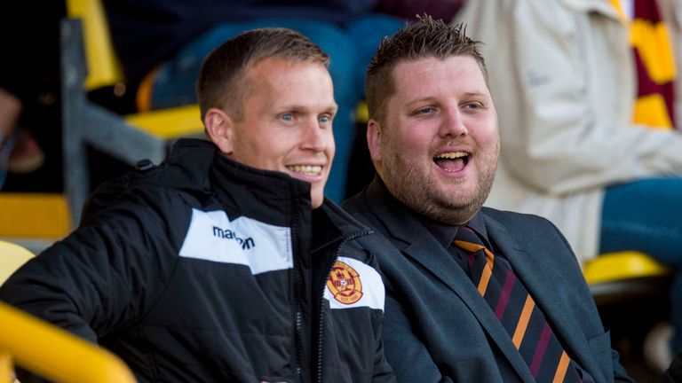 Motherwell's Steven Hammell (left) alongside General Manager Alan Burrows