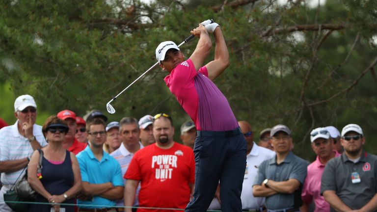 Jason Day carded five birdies and four bogeys in an erratic second-round 71