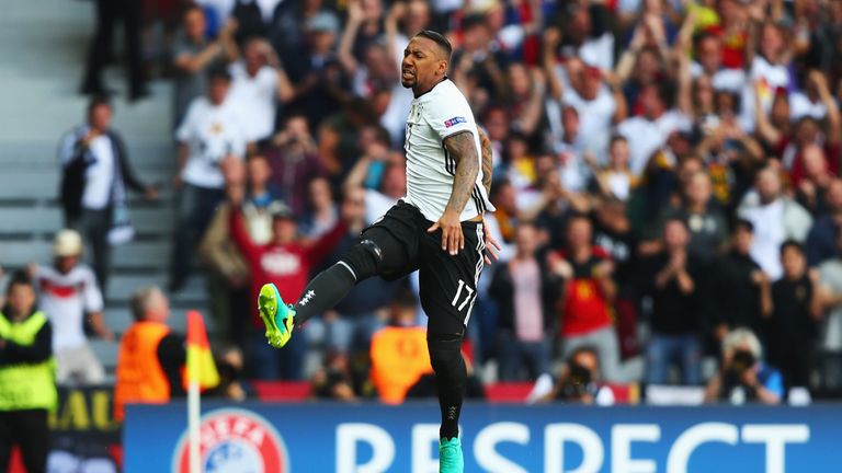 LILLE, FRANCE - JUNE 26:  Jerome Boateng of Germany celebrates scoring the opening goal during the UEFA EURO 2016 round of 16 match between Germany and Slo