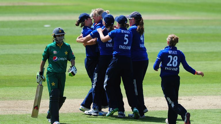 Katherine Brunt of England (C) after dismissing Nain Abidi of Pakistan during the 3rd Royal Royal London ODI 