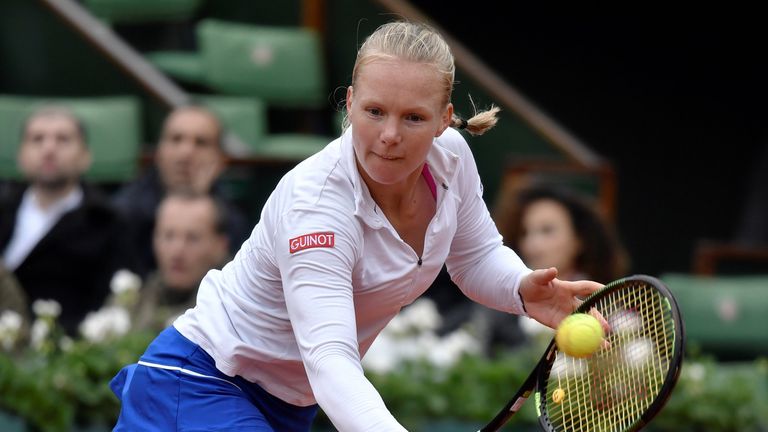 Netherlands' Kiki Bertens returns the ball to US player Serena Williams during their women's semi-final match at the Roland Garros 2016 French Tennis Open 