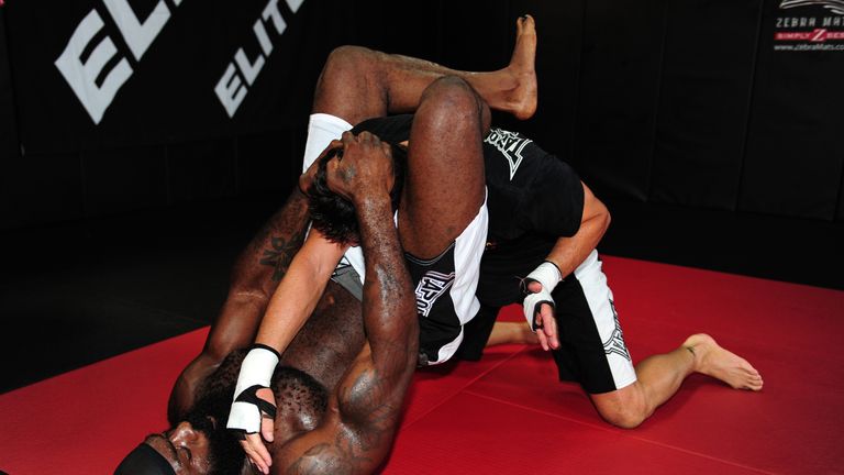 LOS ANGELES, CA - SEPTEMBER 17:  MMA Heavyweight Sensation Kimbo Slice is seen during the Workout/Media Day with Kimbo Slice and Gina Carano at the Legends