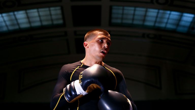 Lee Selby has issued a stern message to Josh Warrington