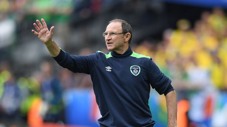 PARIS, FRANCE - JUNE 13:  Martin O'Neill manager of Republic of Ireland gestures during the UEFA EURO 2016 Group E match between Republic of Ireland and Sw