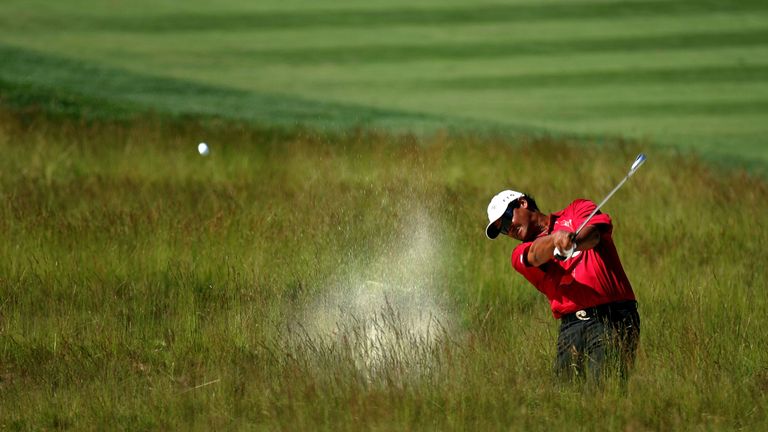 OAKMONT, PA - JUNE 15:  Michael Campbell of New Zealand hits a shot out of the church pew bunkers during the second round of the 107th U.S. Open Championsh