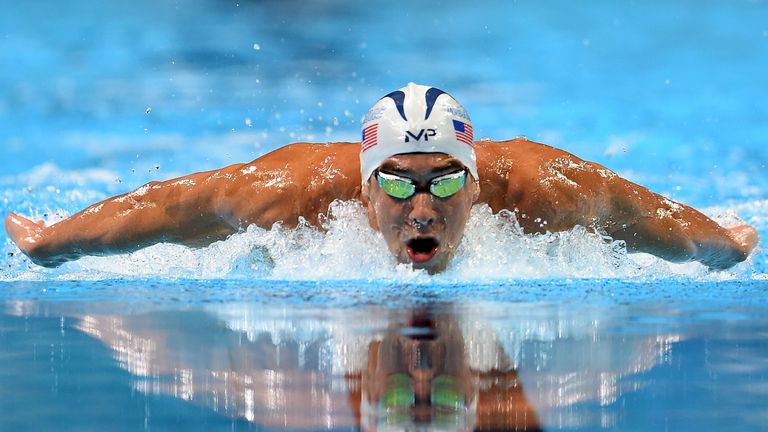 Phelps in the semi-final heat of the men's 200m butterfly during the third day of the 2016 US Olympic team swimming trials