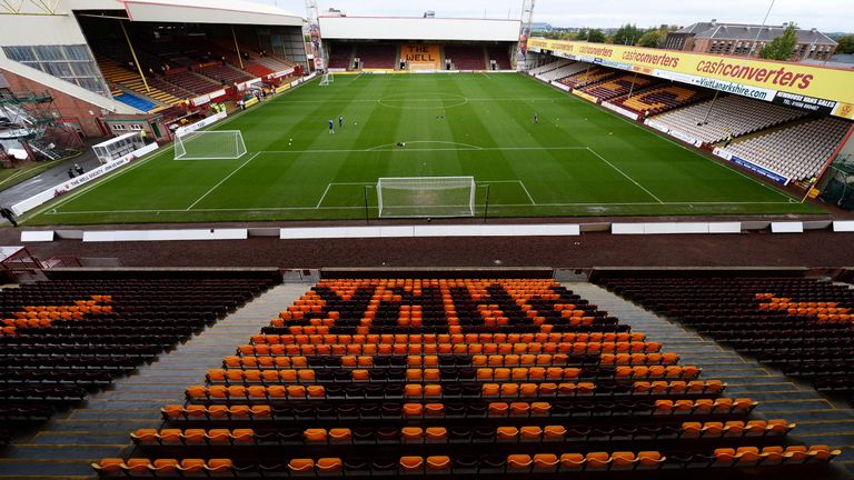 19/10/13 SCOTTISH PREMIERSHIP.MOTHERWELL v HEARTS (2-1).FIR PARK - MOTHERWELL.Fir Park - Home of Motherwell F.C