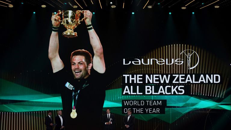 All Blacks captain Richie McCaw speaks on stage with Steve Hansen after New Zealand were named World Team of the Year