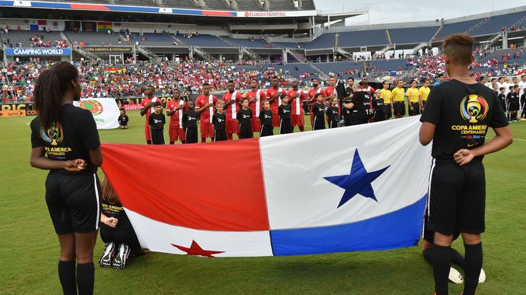 Panama's players sing their national anthem