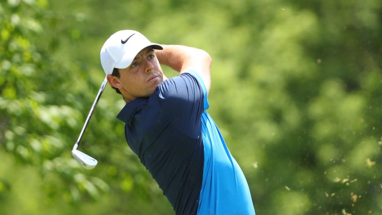 McIlroy birdied five of the first eight holes in his second-round 66
