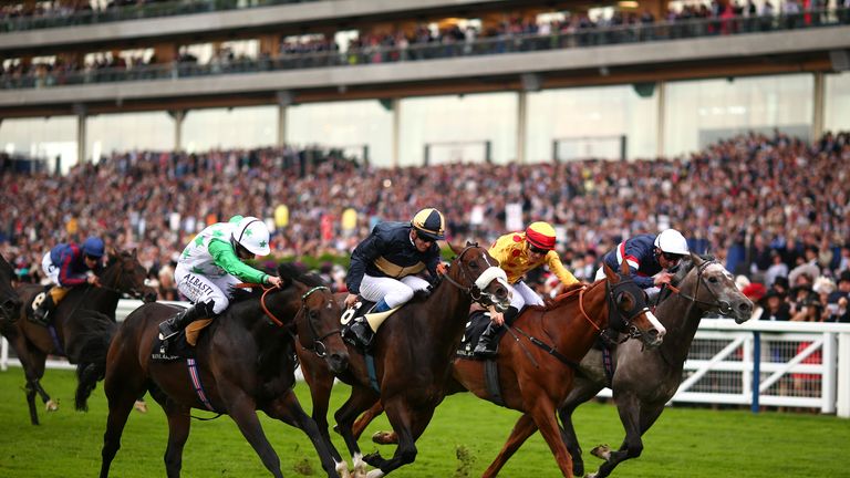 Twilight Son and Ryan Moore get the better of Gold-Fun, Signs Of Blessing and Magical Memory in a cracking finish to the Diamond Jubilee Stakes.