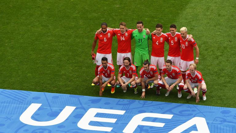 BORDEAUX, FRANCE - JUNE 11: Wales playes line up for team photos prior to the UEFA EURO 2016 Group B match between Wales and Slovakia at Stade Matmut Atlan