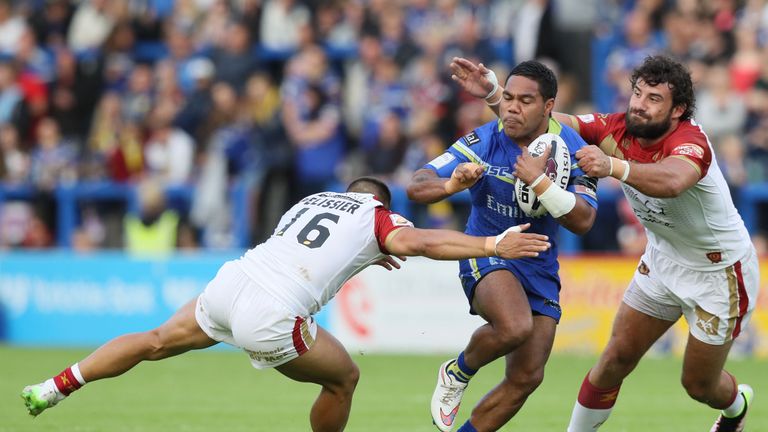 Chris Sandow sent team-mate Ryan Atkins over for a try in an end-to-end match