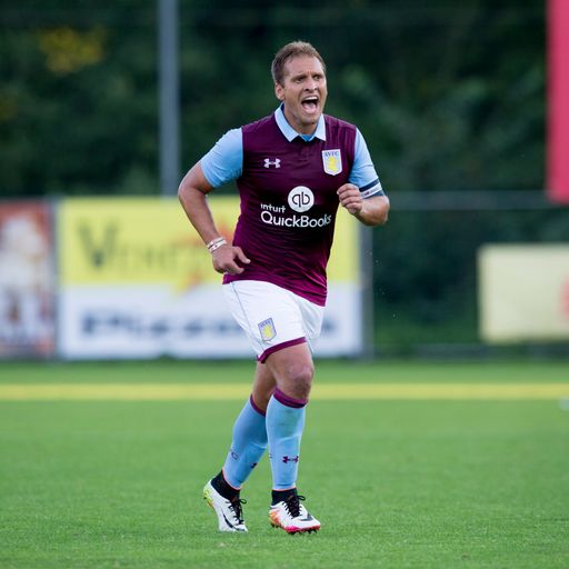 Petrov back for Villa