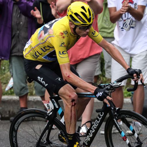 Froome 'lucky' to avoid injury