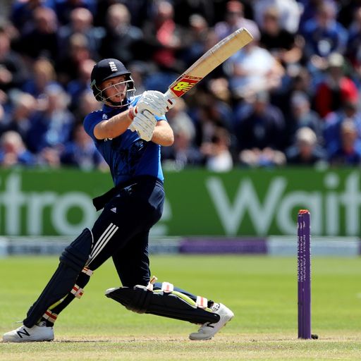 Root stars in England win