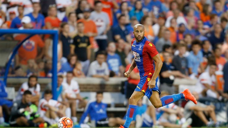 CINCINNATI, OH - JULY 16: Andros Townsend #17 of Crystal Palace FC controls the ball during the match against FC Cincinnati at Nippert Stadium on July 16, 