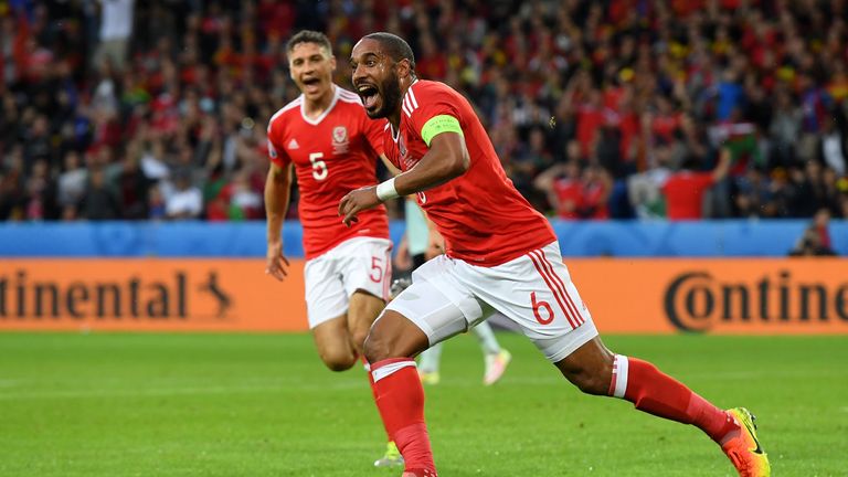 LILLE, FRANCE - JULY 01:  Ashley Williams of Wales celebrates scoring his team's first goal during the UEFA EURO 2016 quarter final match between Wales and