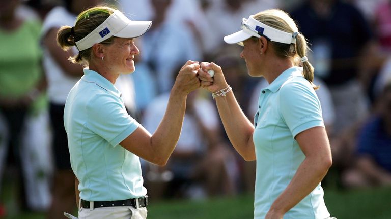 CARMEL, IN - SEPTEMBER 8:  European Team members Catriona Matthew (L) of Scotland and Annika Sorenstam of Sweden celebrate on the 10th hole during their Fo