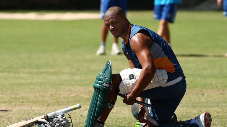 Vernon Philander prepares for batting practice during a South Africa nets session at Manuka Oval on March 2, 2015 