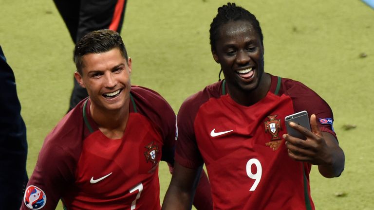 Portugal's forward Cristiano Ronaldo and Eder take a selfie 