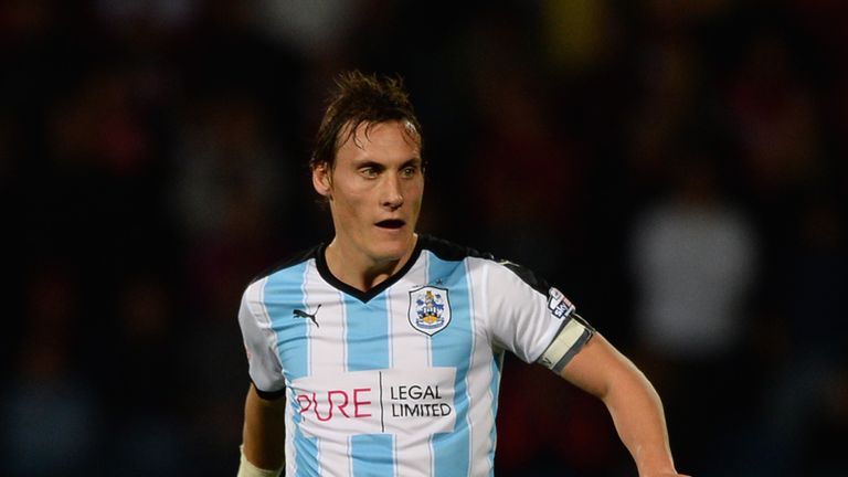 HUDDERSFIELD, ENGLAND - SEPTEMBER 24:  Dean Whitehead of Huddersfield Town during the Sky Bet Championship match between Huddersfield Town and Nottingham F
