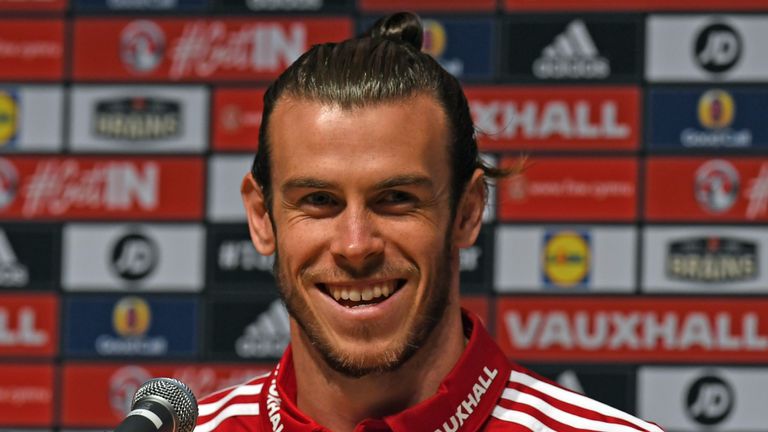 Wales forward Gareth Bale gives a press conference in Dinard, on July 4, 2016, two days ahead of the team's Euro 2016 semi-final against Portugal